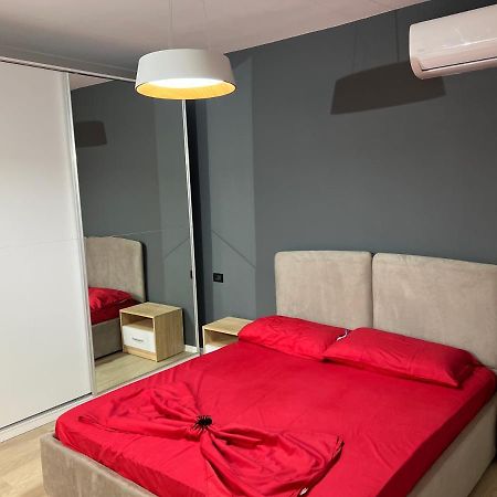 Amion Apartment In Center Of 地拉那 外观 照片