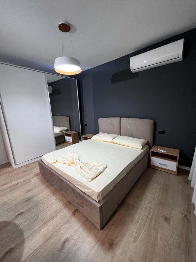 Amion Apartment In Center Of 地拉那 外观 照片