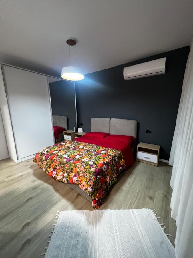 Amion Apartment In Center Of 地拉那 外观 照片
