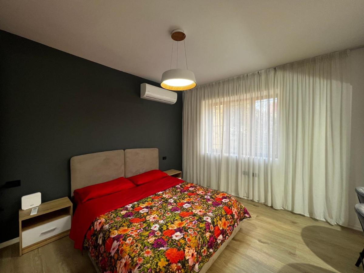 Amion Apartment In Center Of 地拉那 外观 照片